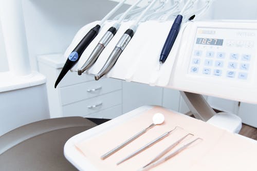 What are the Various Types of Cosmetic Dental Restorations?
